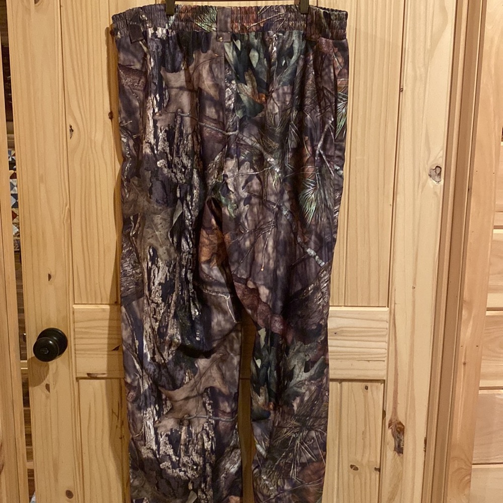 Men’s camouflage rainsuit 2 pieces included - Picture 2 of 10